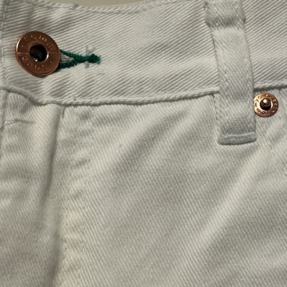 Tommy Hilfiger white denim shorts size 5 worn once - Picture 3 of 13
